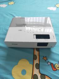 <strong>95成新，进口投影仪，笔记本电脑，自用原装没维修过</strong>